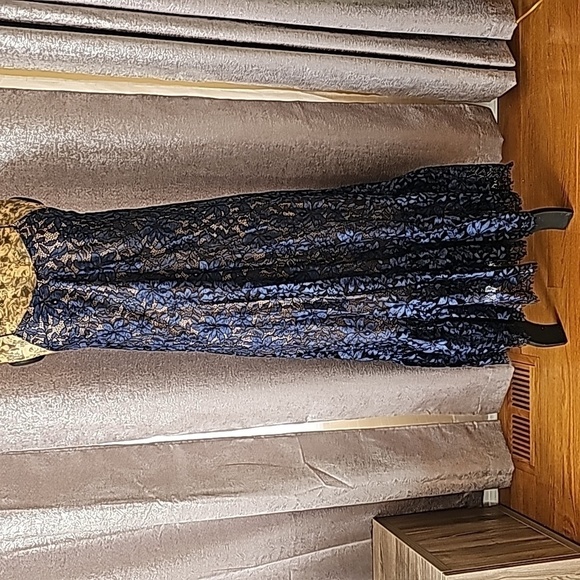 NWT Anthropologie Moulinette Soeurs Blue Lace Midi Dress - US 00 🤩 - Picture 1 of 6